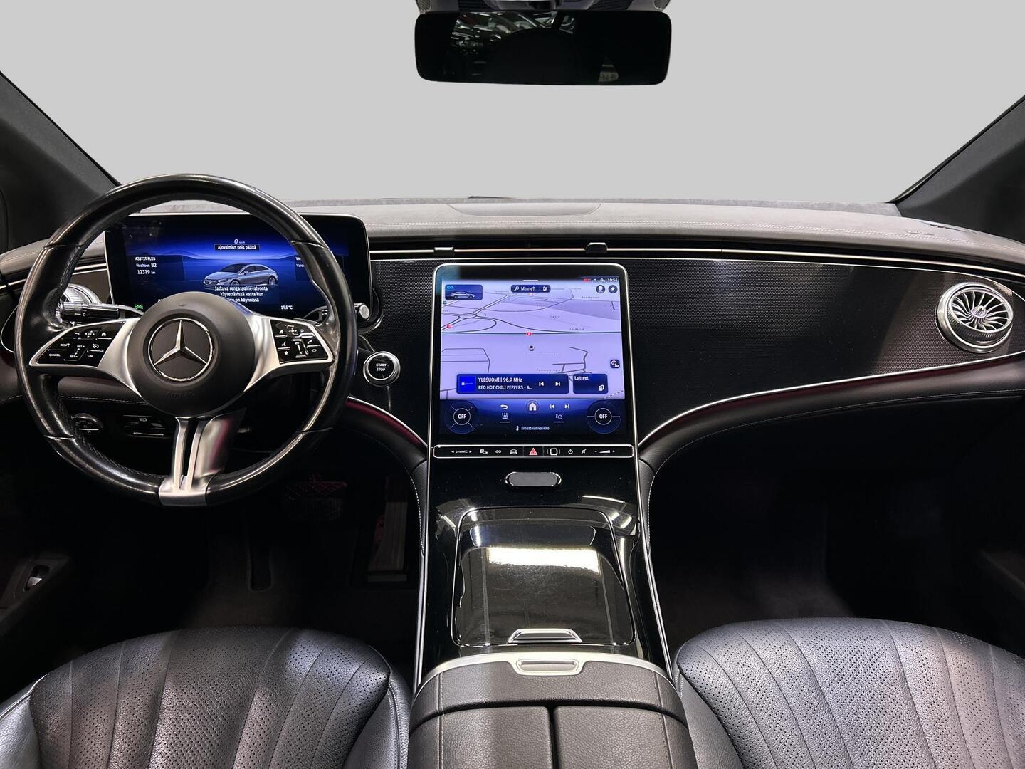 MERCEDES-BENZ EQE 2023