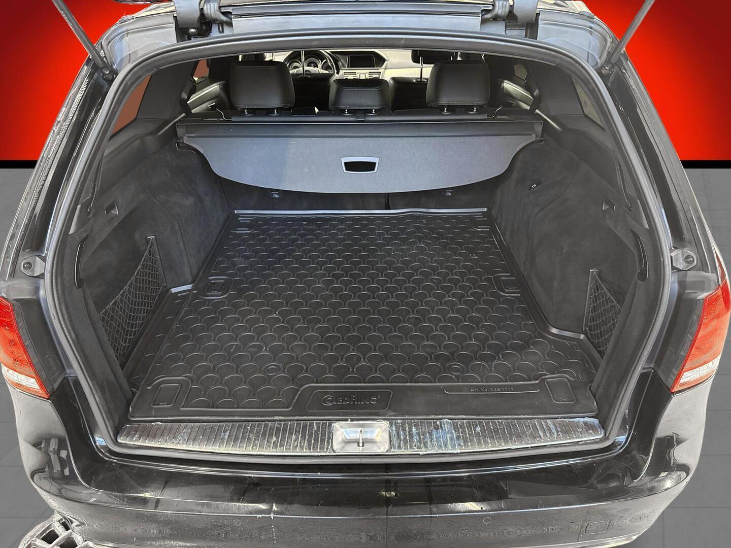 MERCEDES-BENZ E 2014