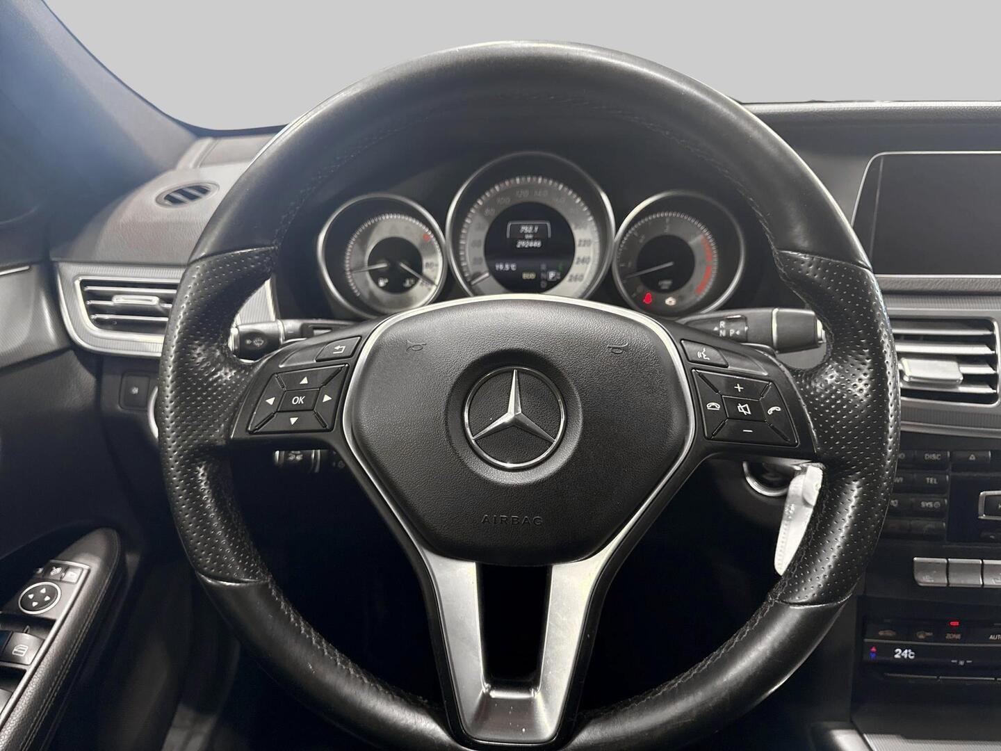 MERCEDES-BENZ E 2014
