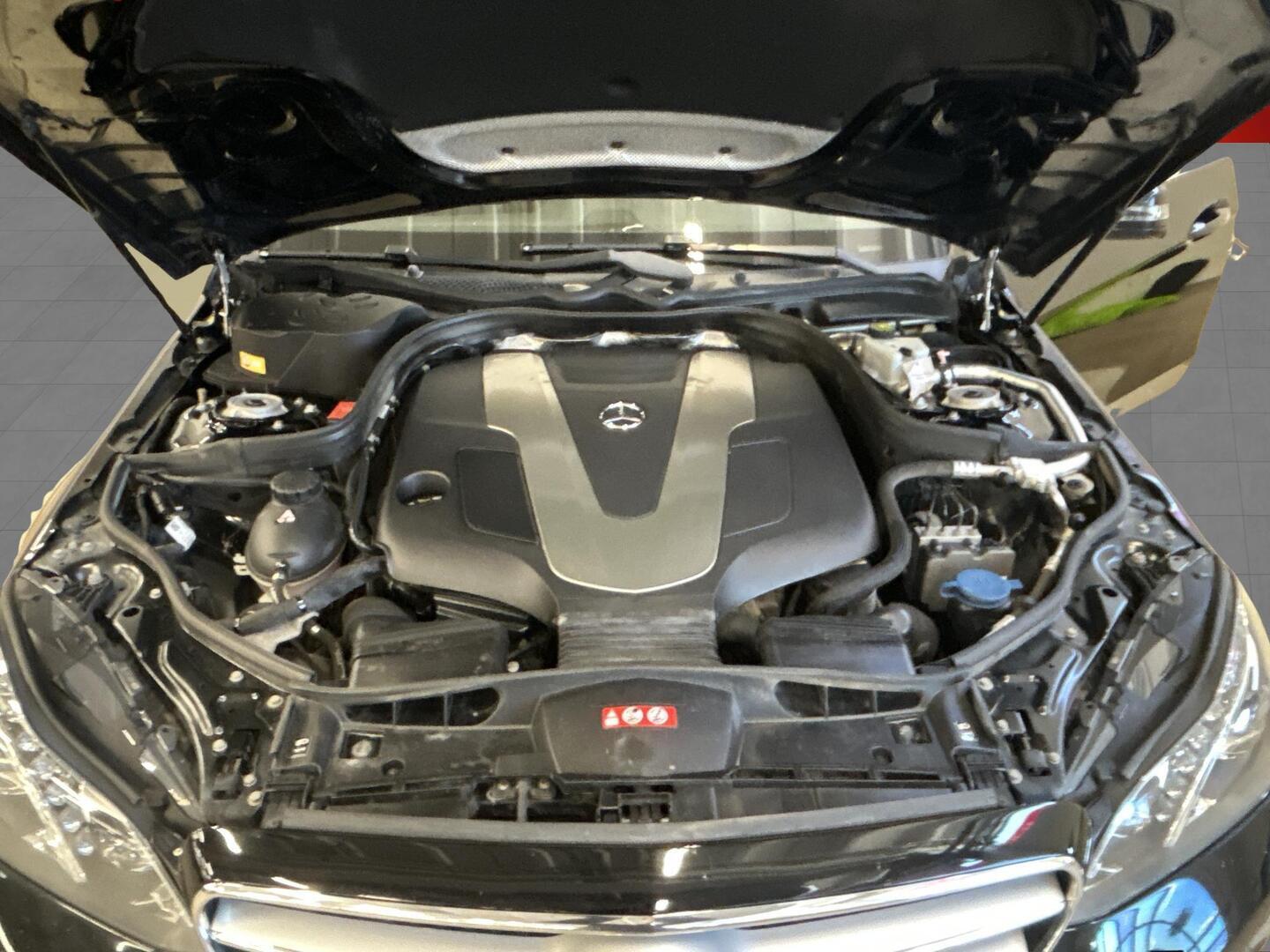 MERCEDES-BENZ E 2014