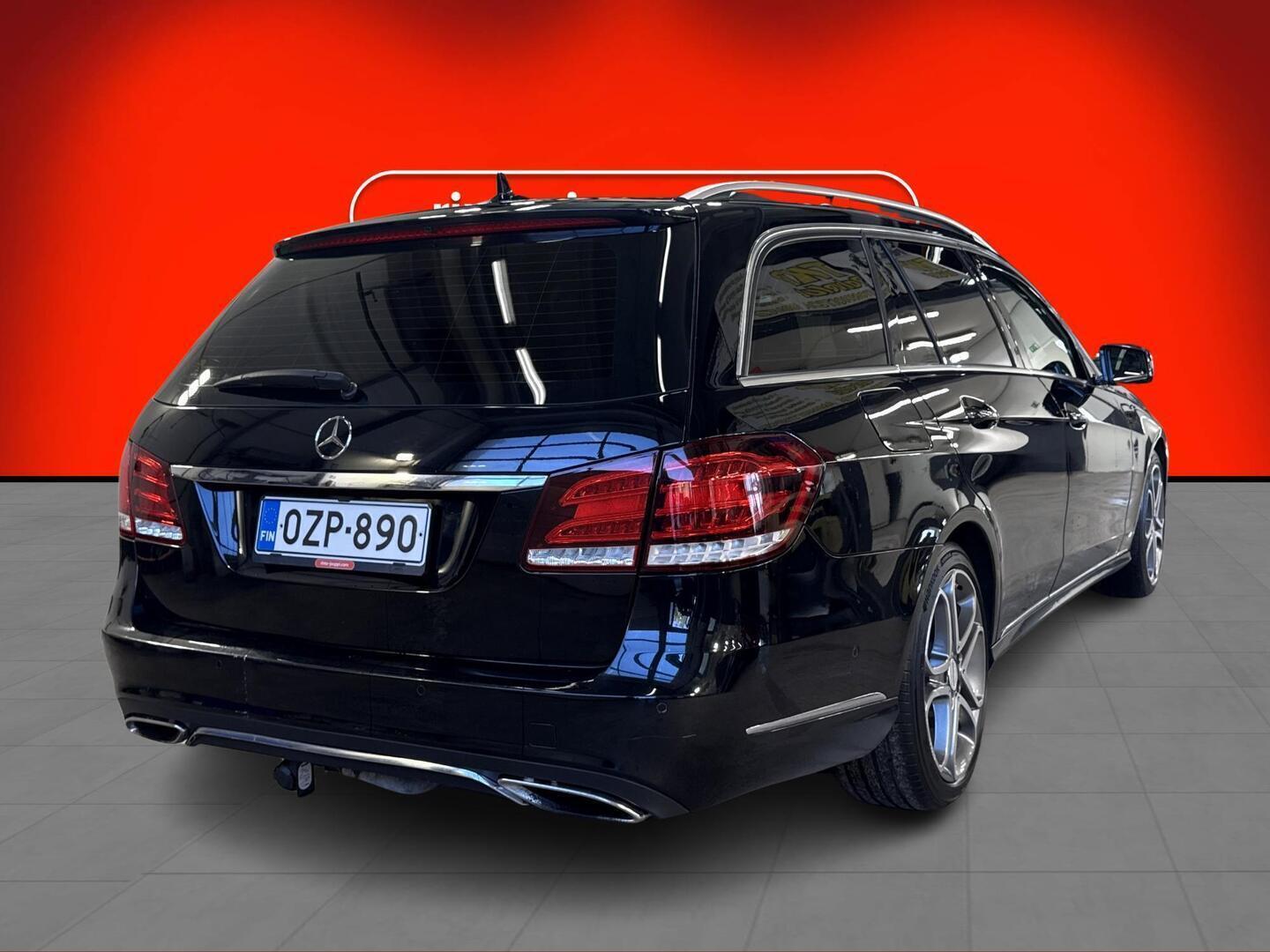 MERCEDES-BENZ E 2014