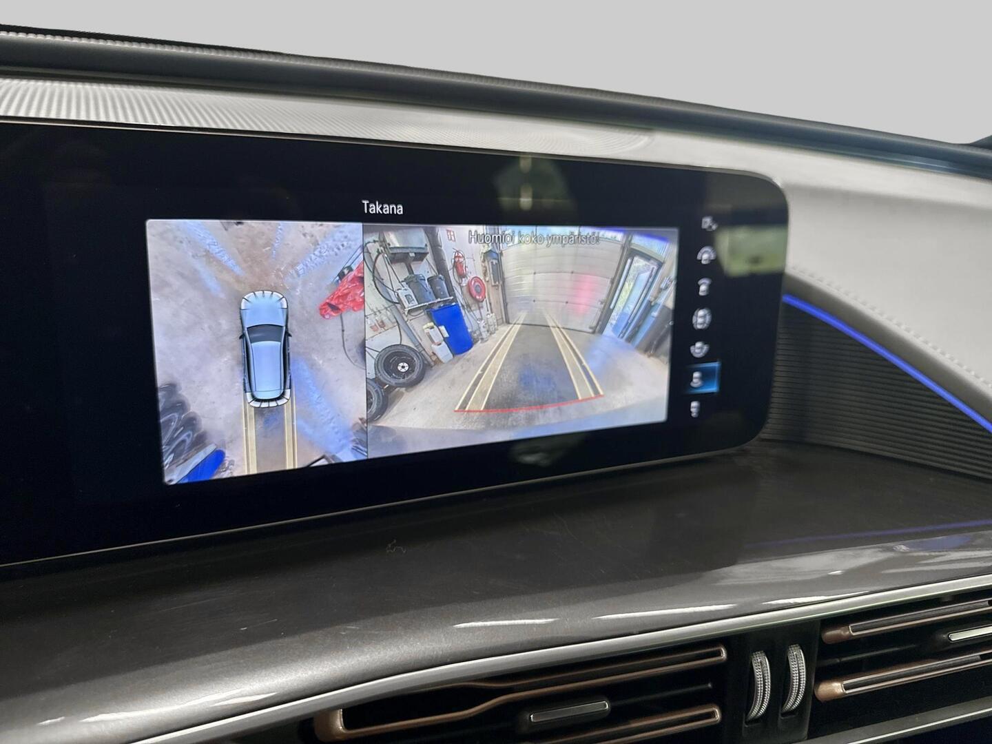 MERCEDES-BENZ EQC 2023