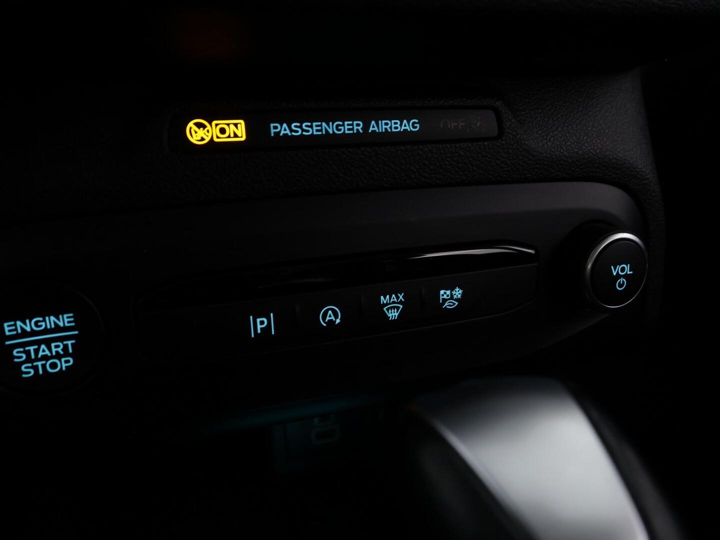 FORD FOCUS 2023