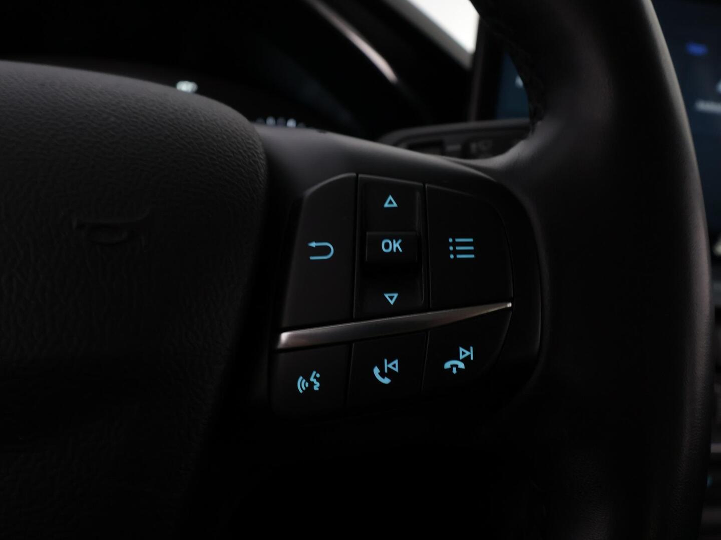 FORD FOCUS 2023