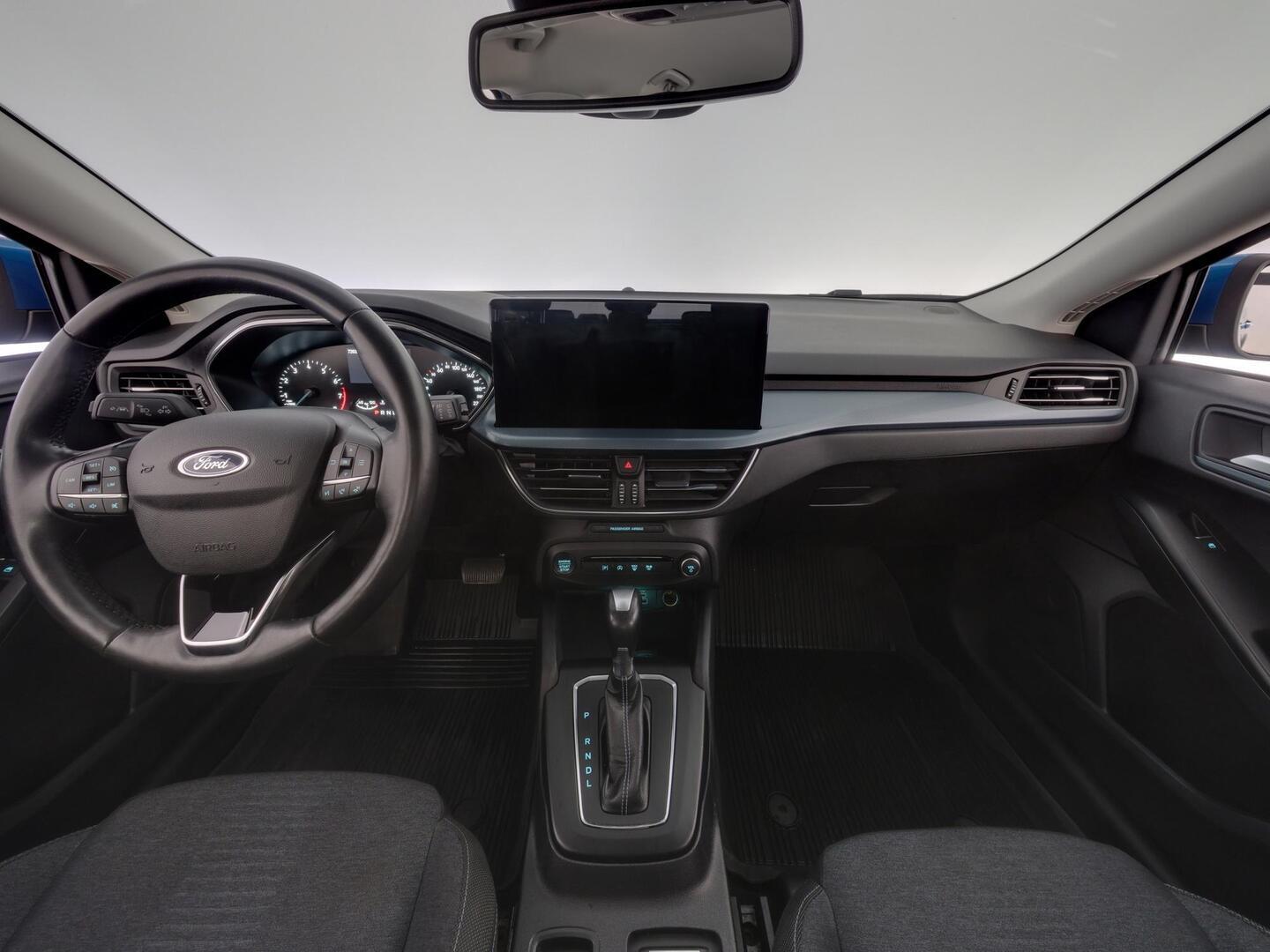 FORD FOCUS 2023