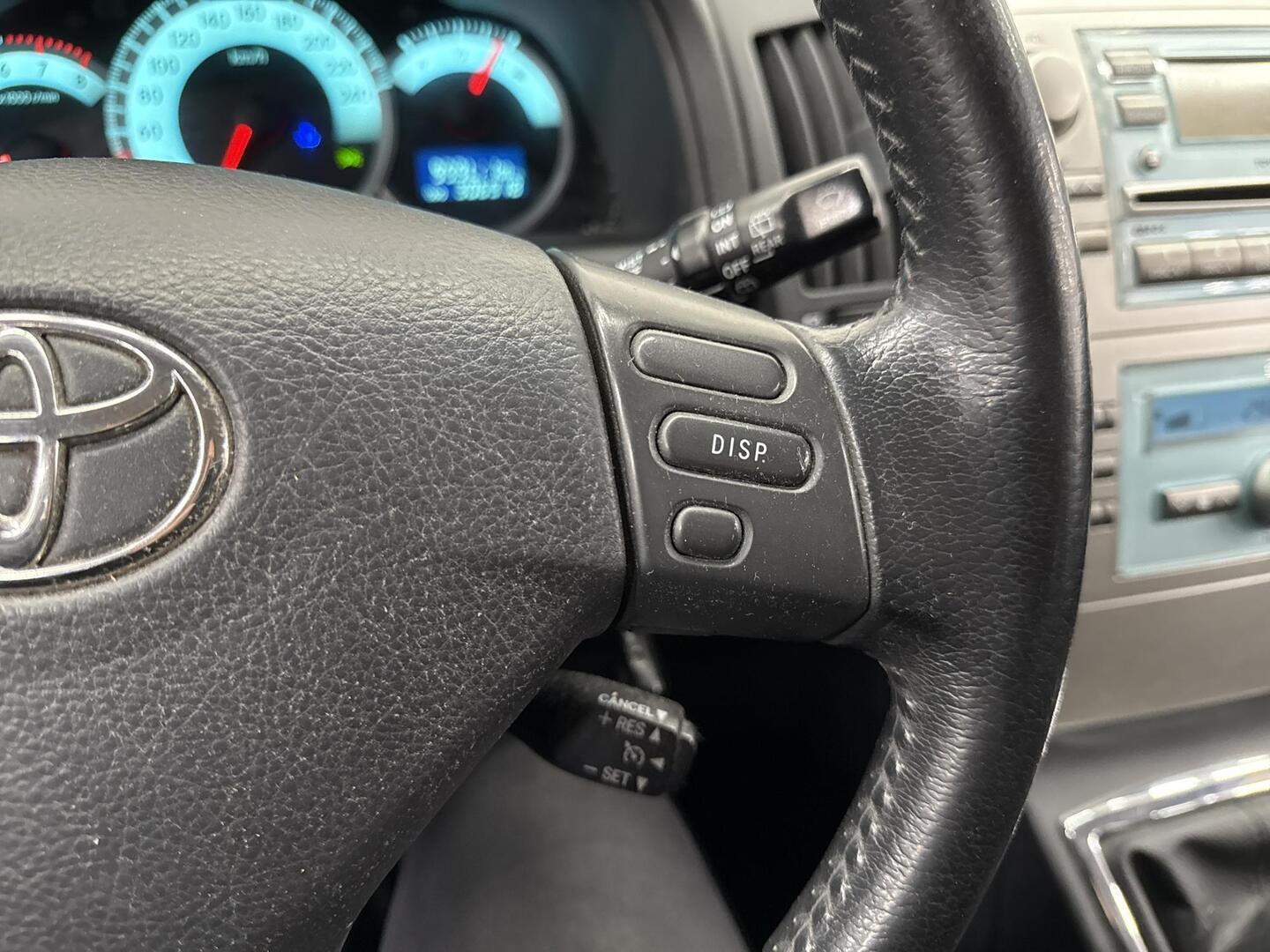 TOYOTA Corolla Verso 2006