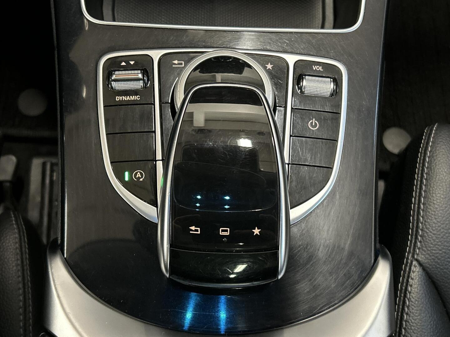 MERCEDES-BENZ C 2016