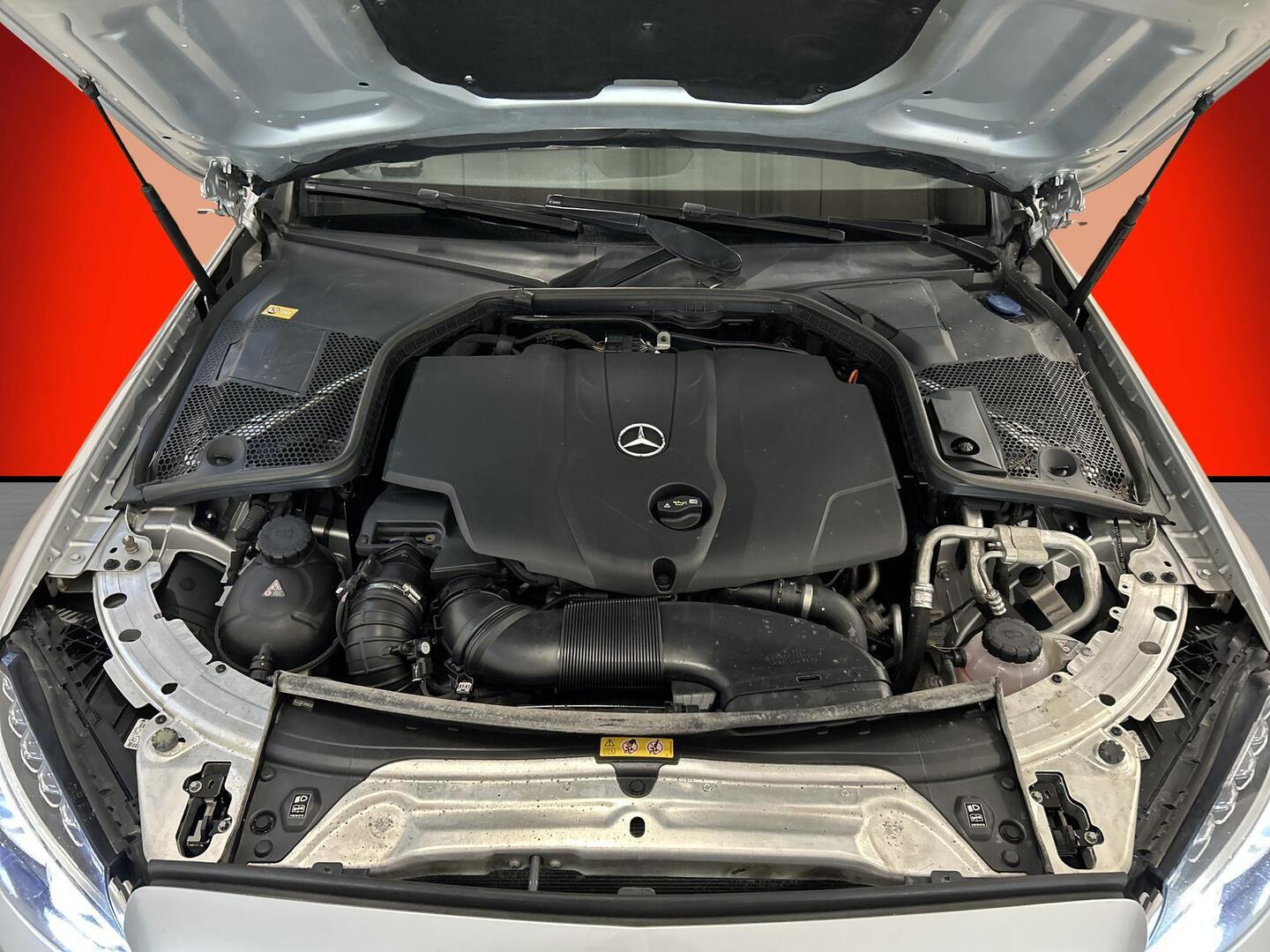 MERCEDES-BENZ C 2016