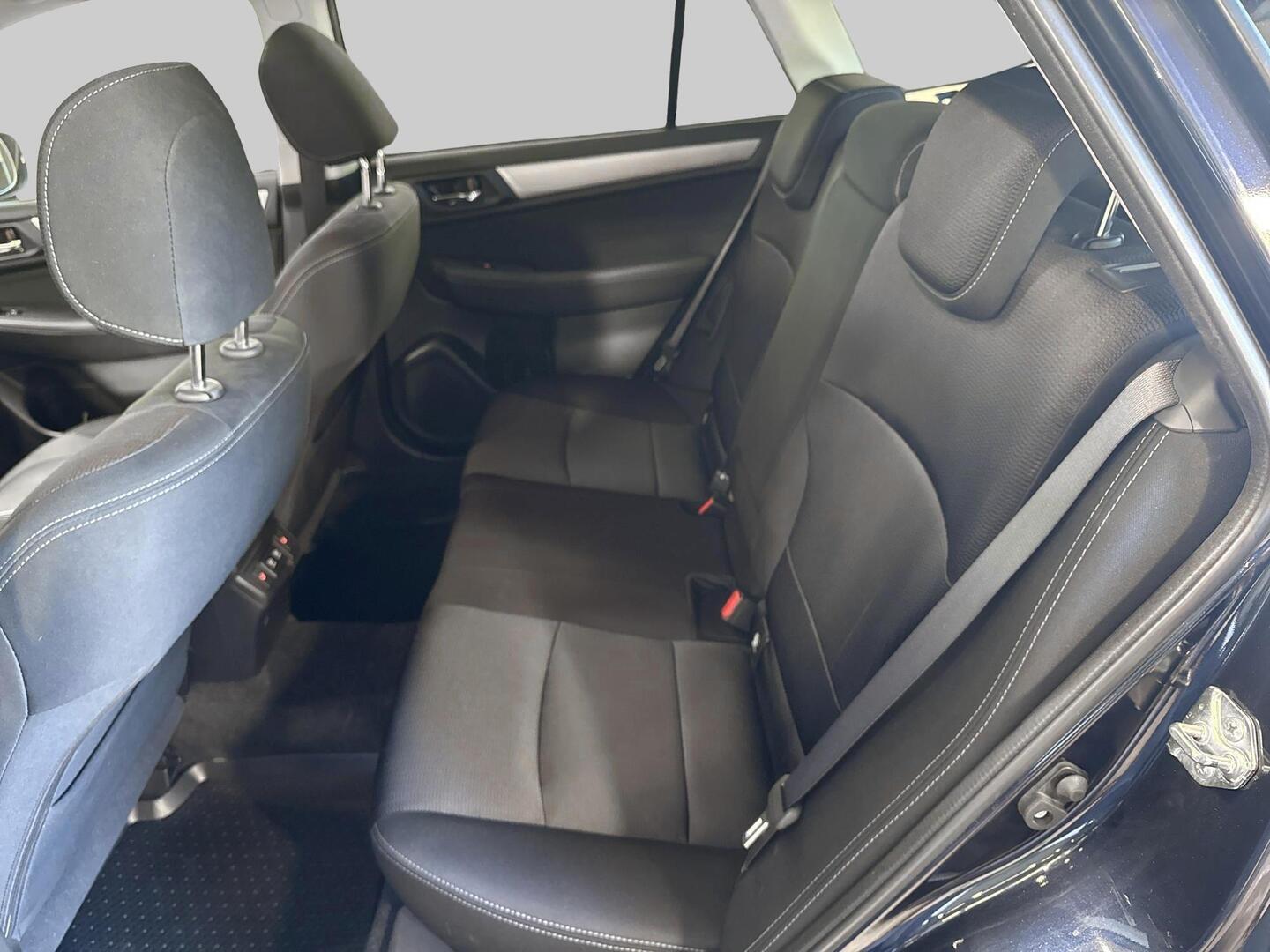 SUBARU Outback 2021