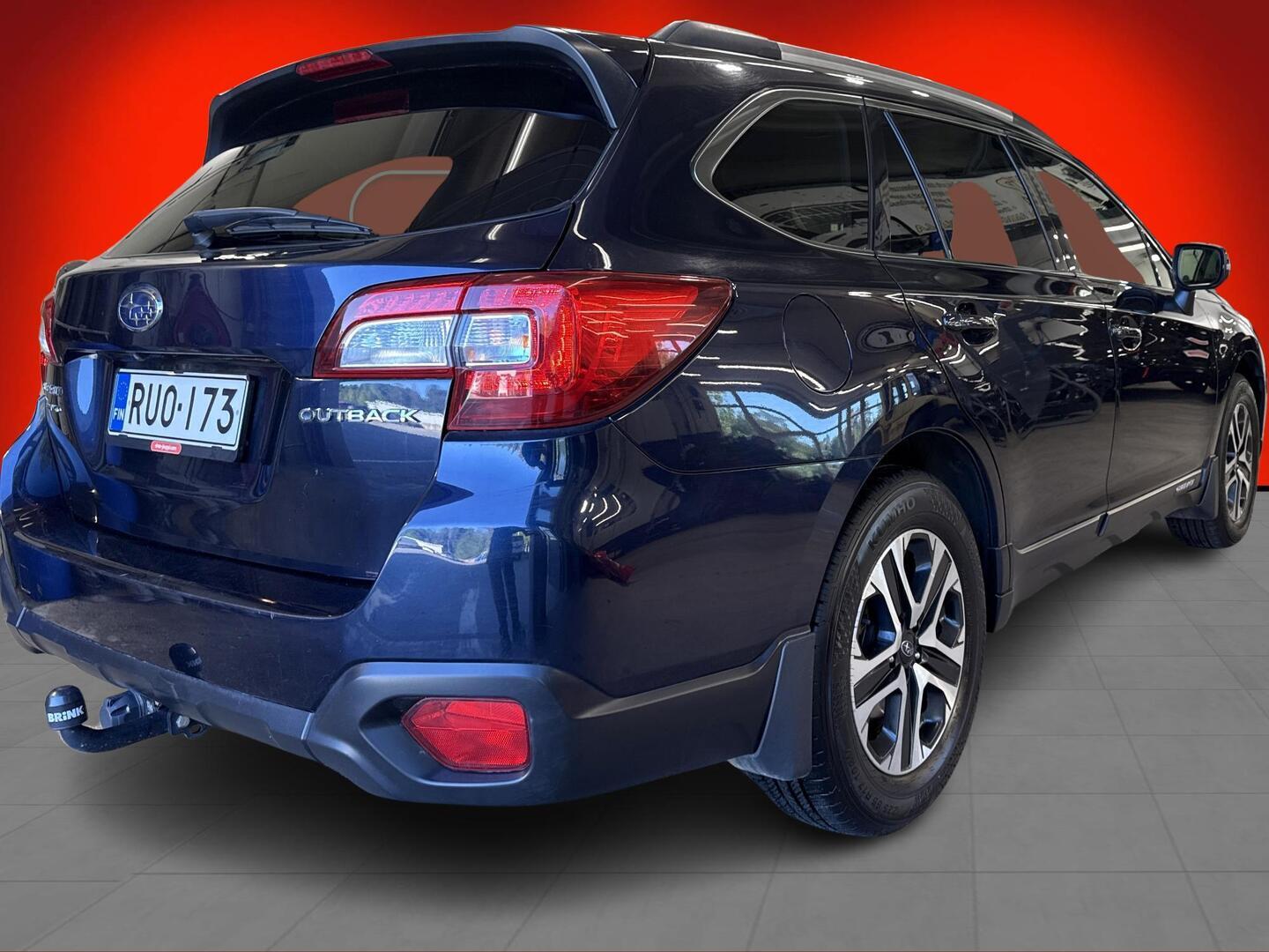SUBARU Outback 2021