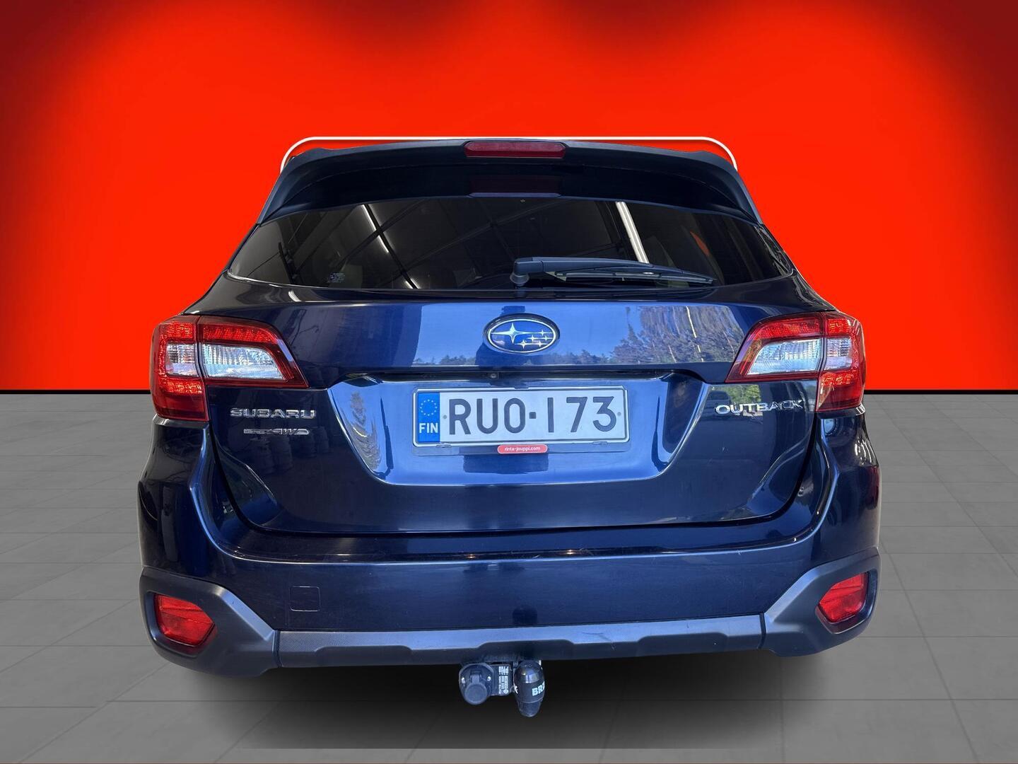 SUBARU Outback 2021