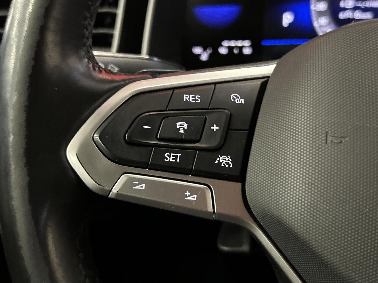 VOLKSWAGEN Taigo 2024