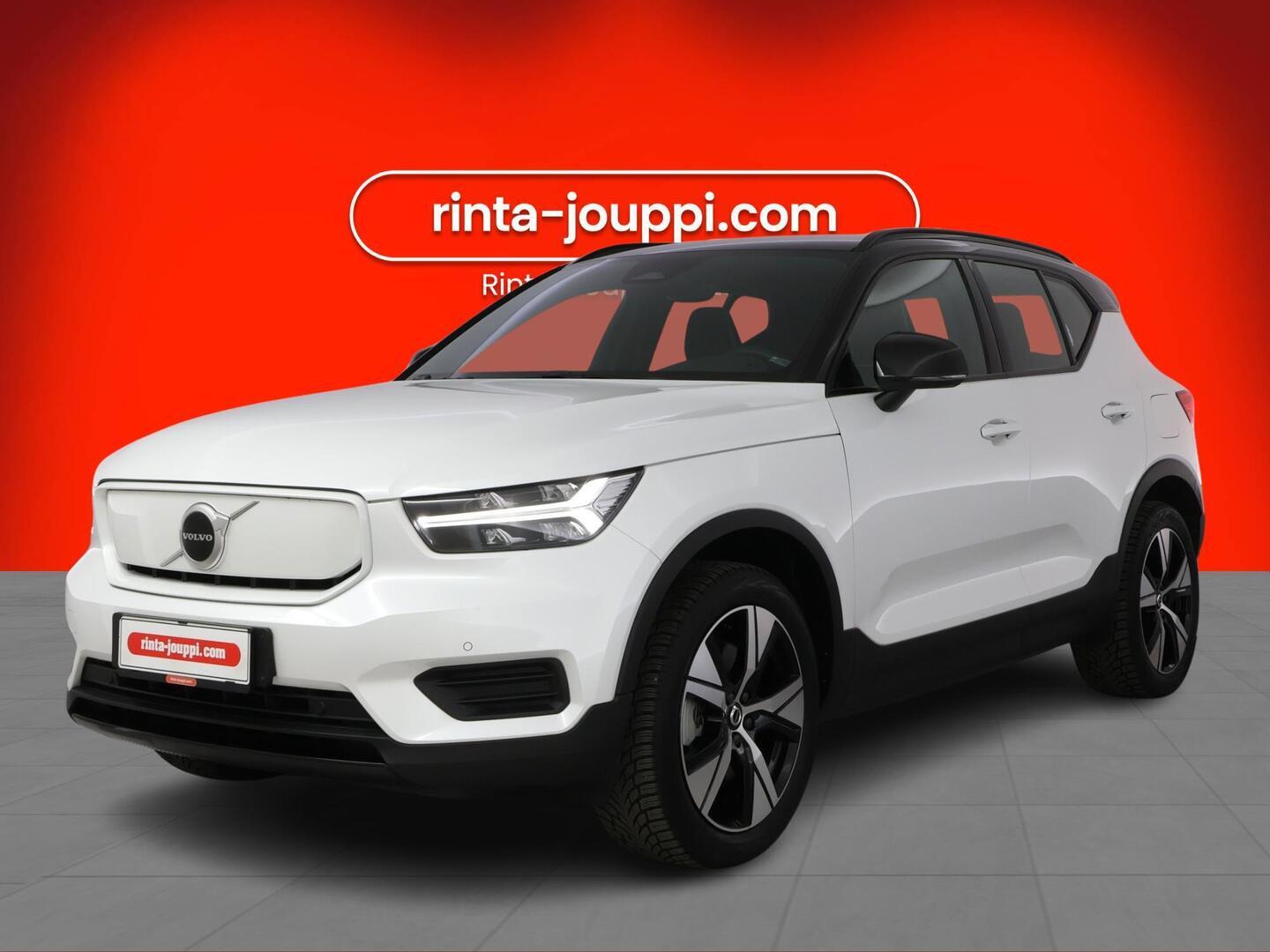 VOLVO XC40 2022