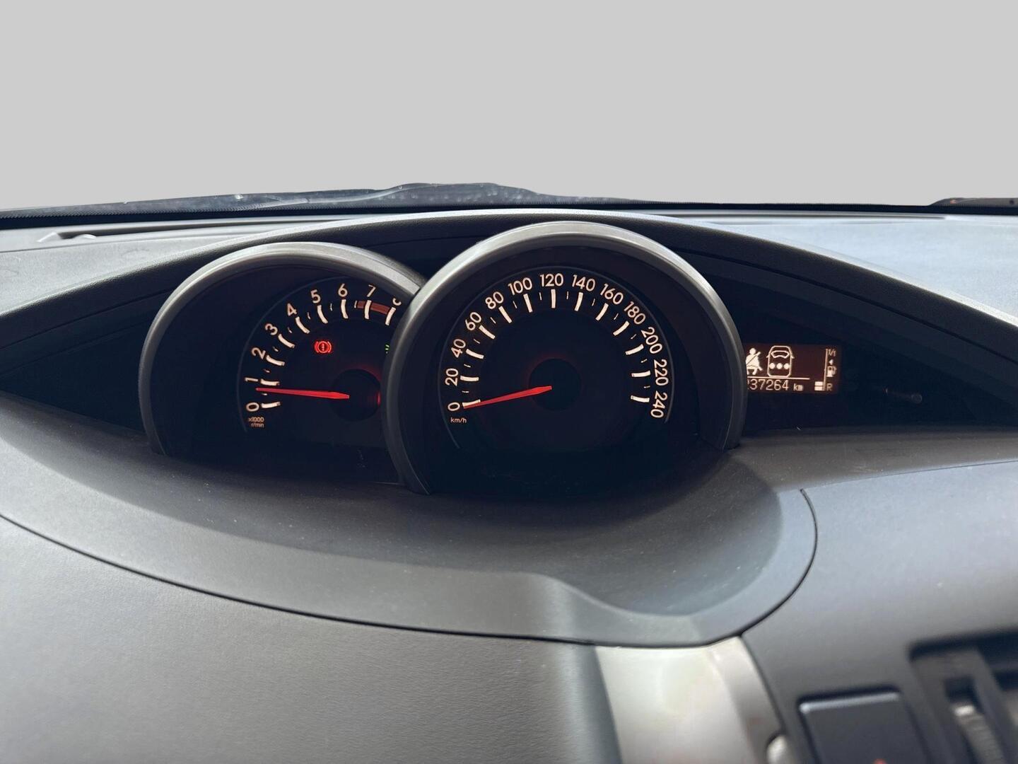 TOYOTA Verso 2010