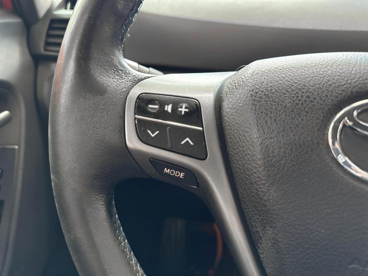 TOYOTA Verso 2010