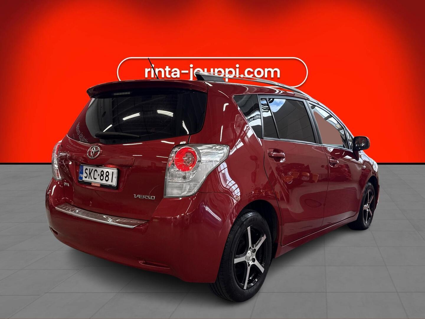 TOYOTA Verso 2010