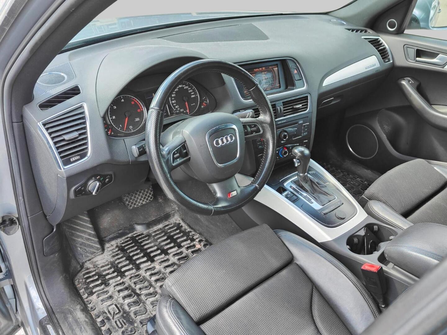 AUDI Q5 2010