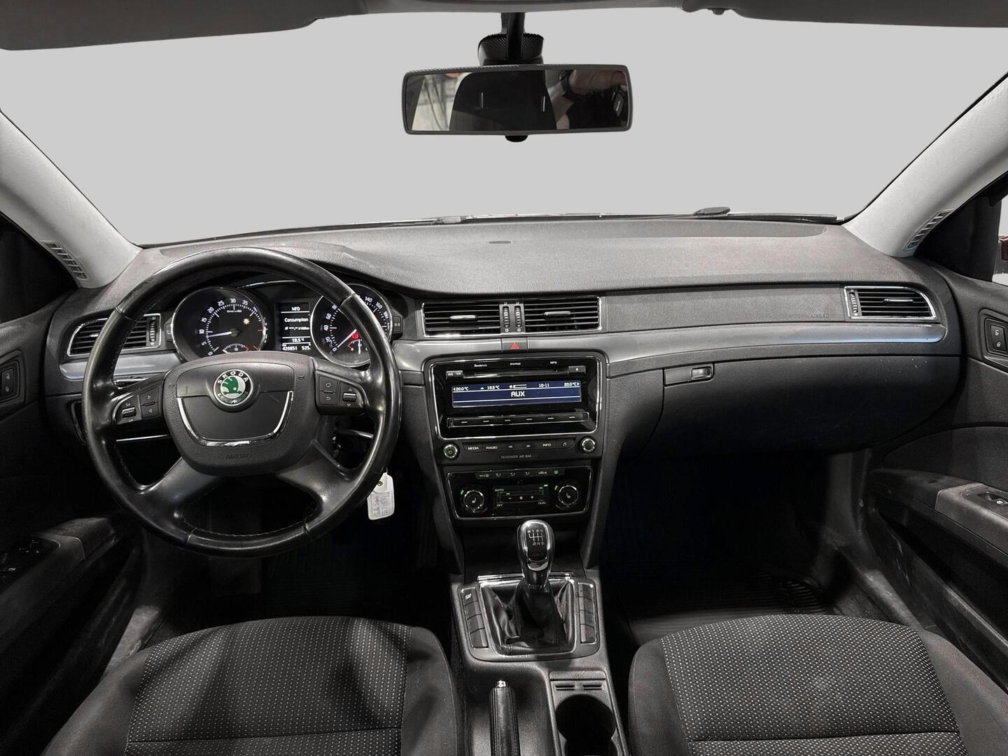 SKODA Superb 2009