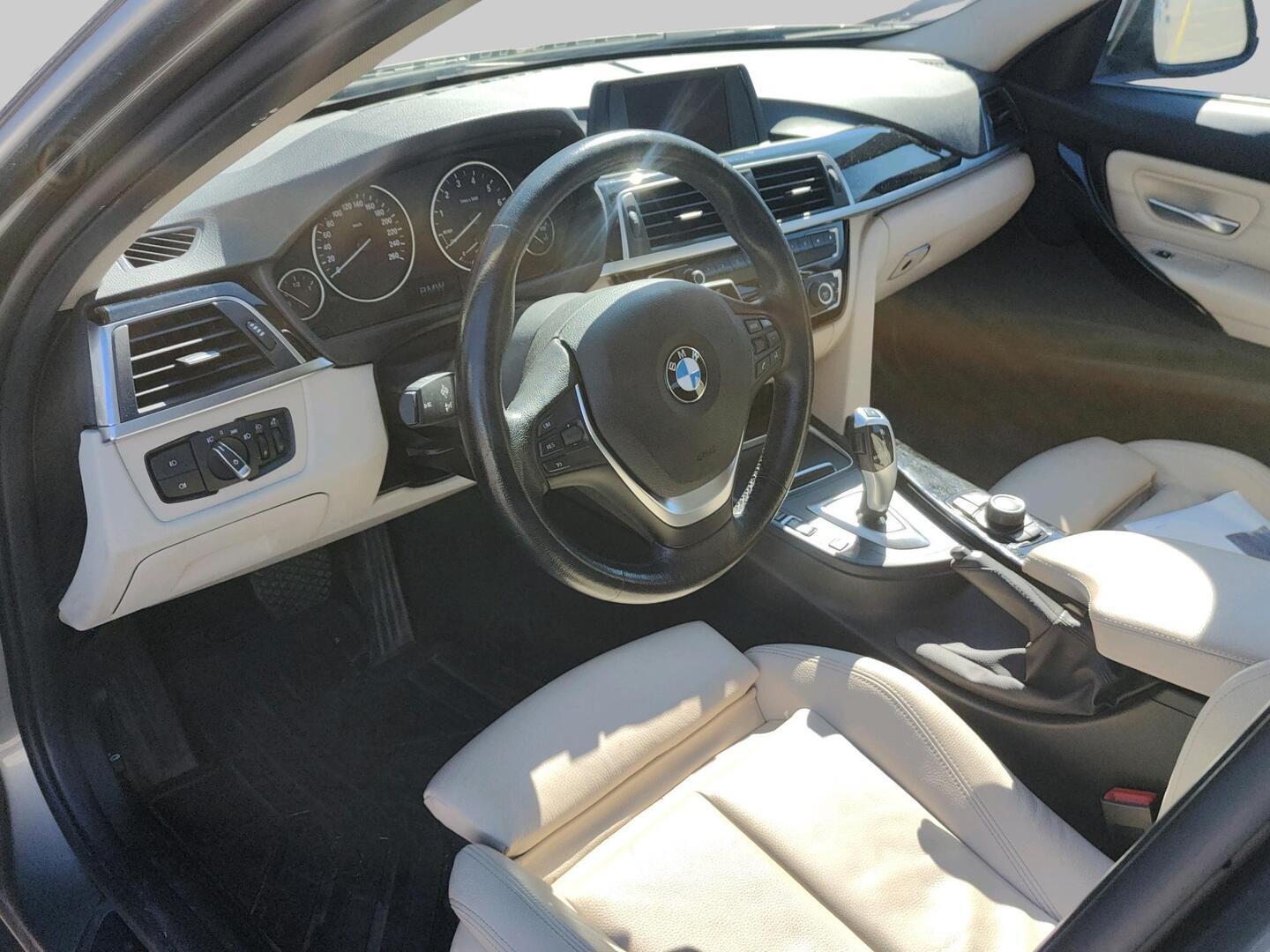 BMW 320 2018