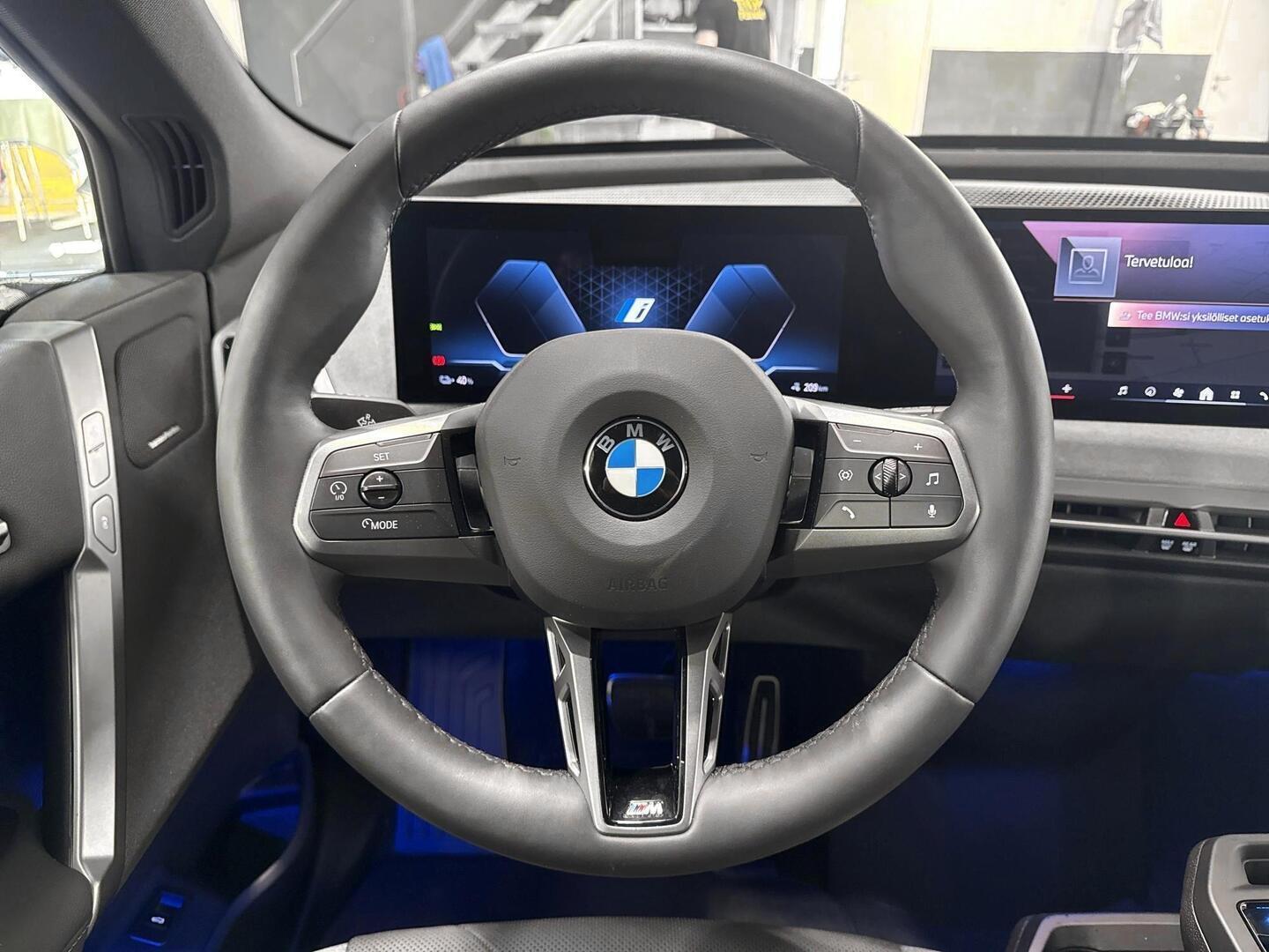 BMW IX 2025
