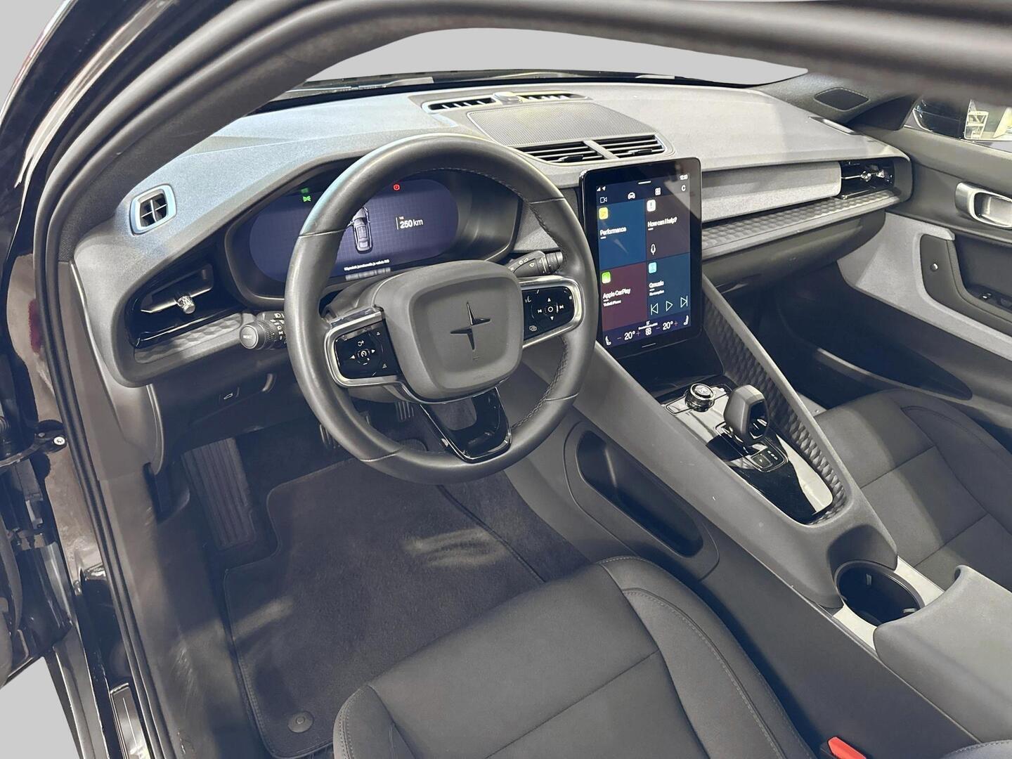 POLESTAR 2 2023