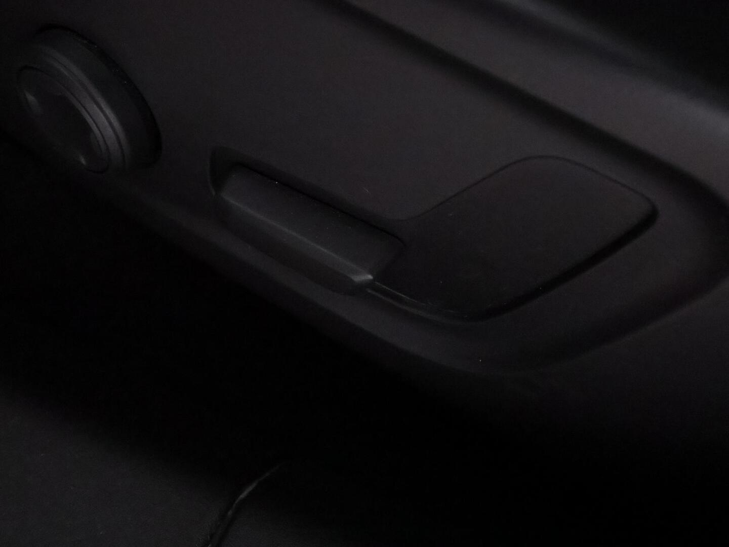 POLESTAR 2 2023