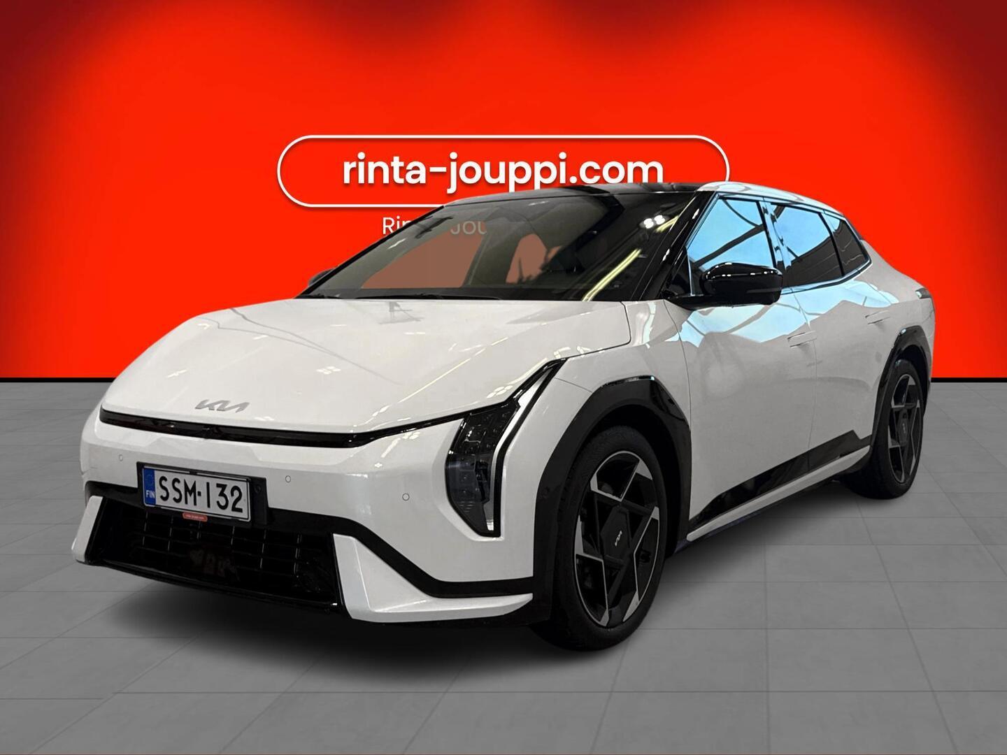 KIA EV4 2026