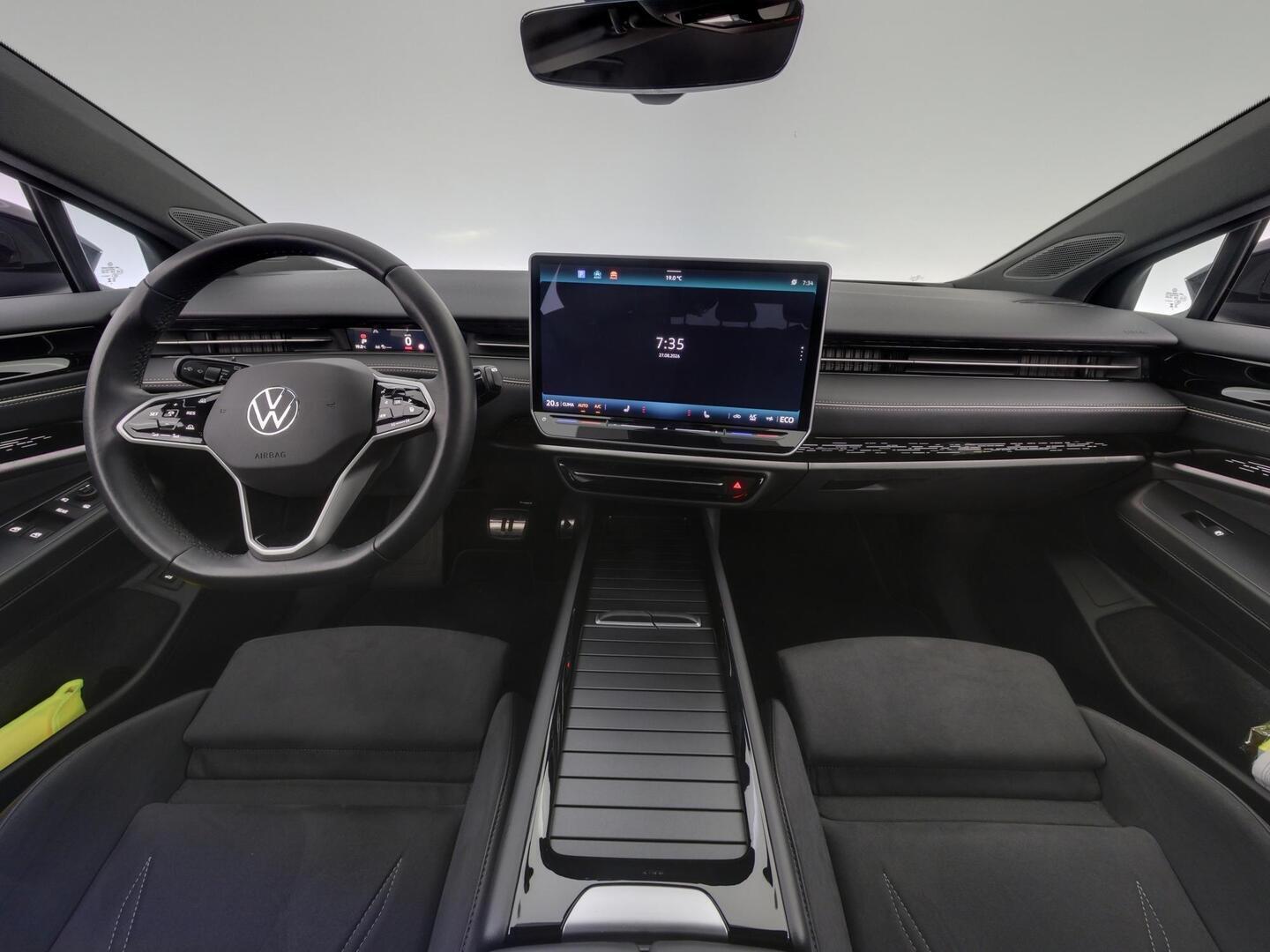 VOLKSWAGEN ID.7 2025