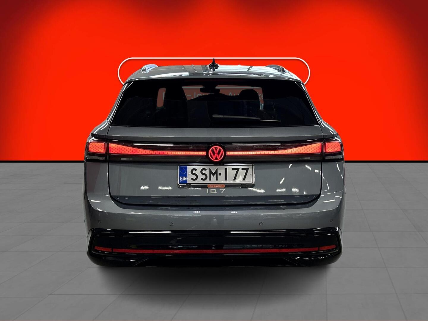 VOLKSWAGEN ID.7 2025
