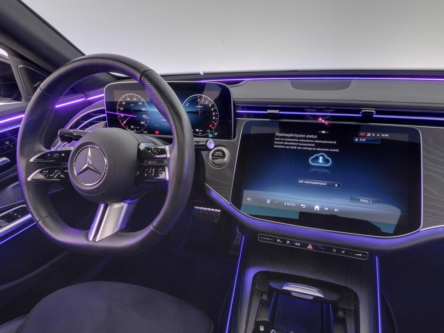 MERCEDES-BENZ E 2025