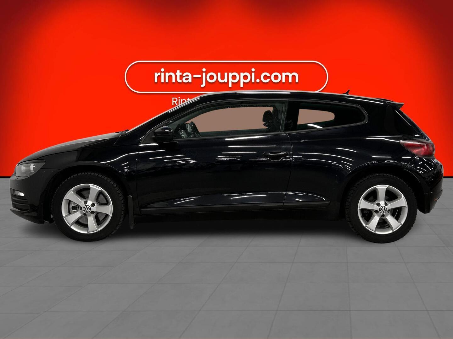 VOLKSWAGEN Scirocco 2011