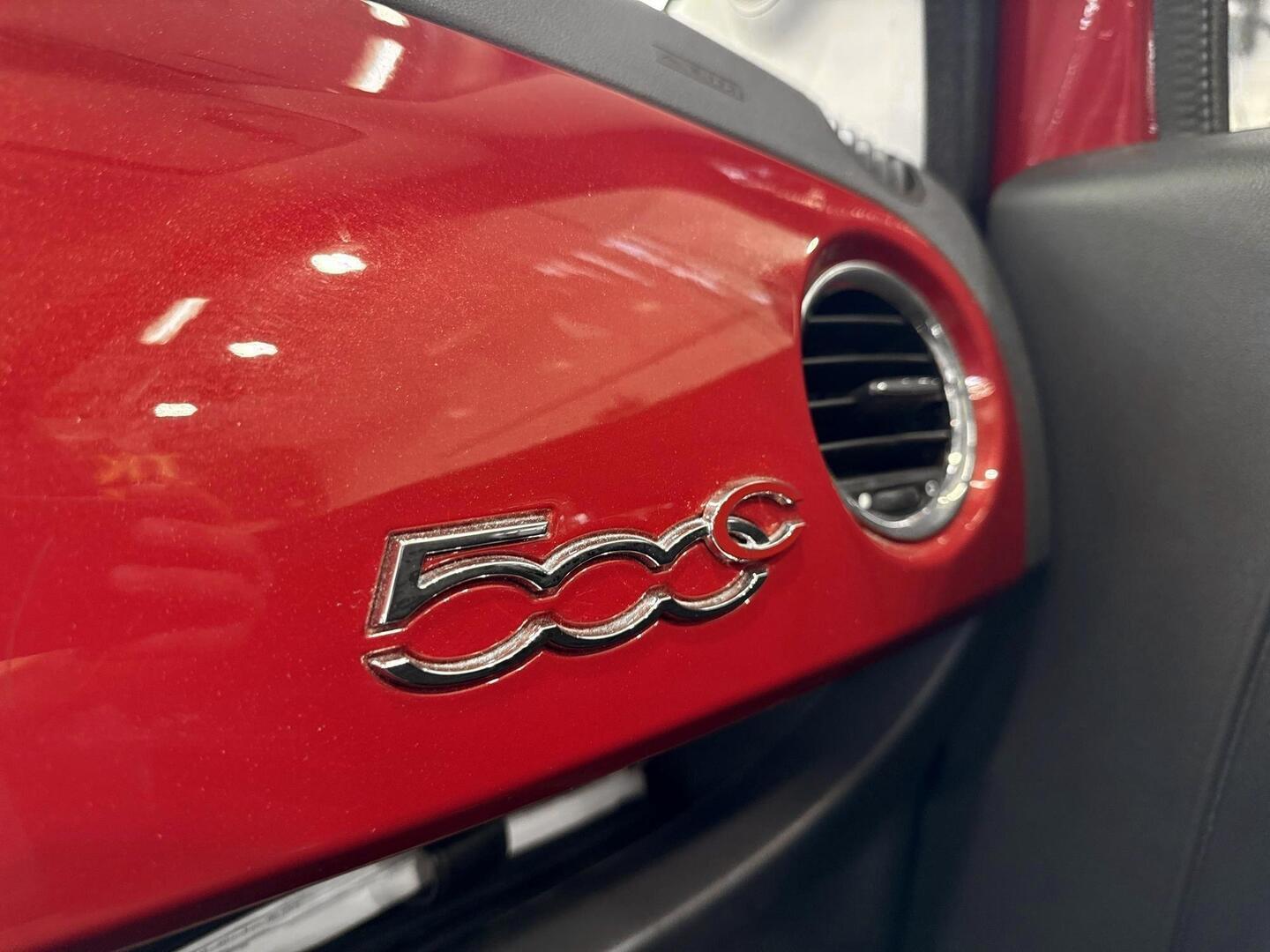 FIAT 500C 2010
