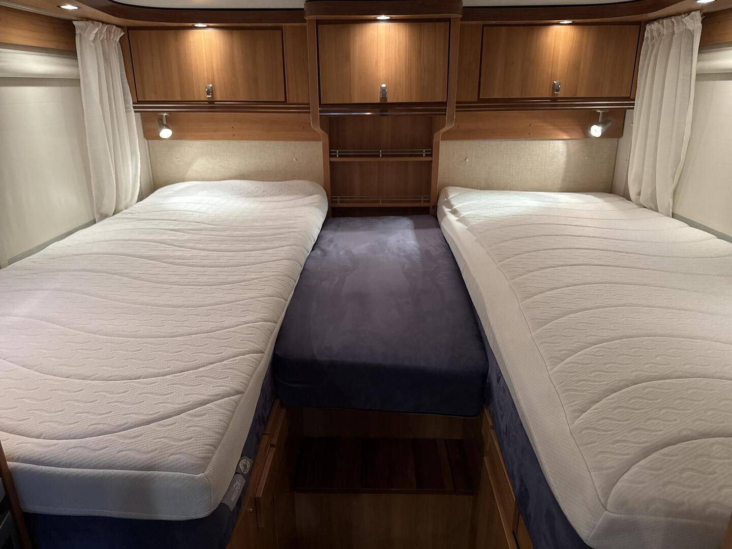 HYMER TRAMP 674 CL 2010