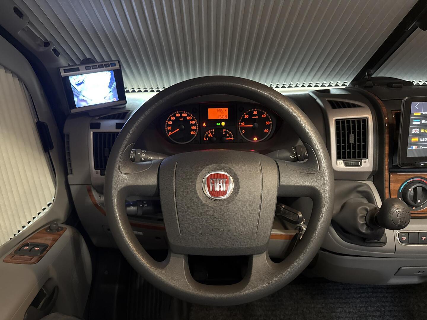 HYMER TRAMP 674 CL 2010
