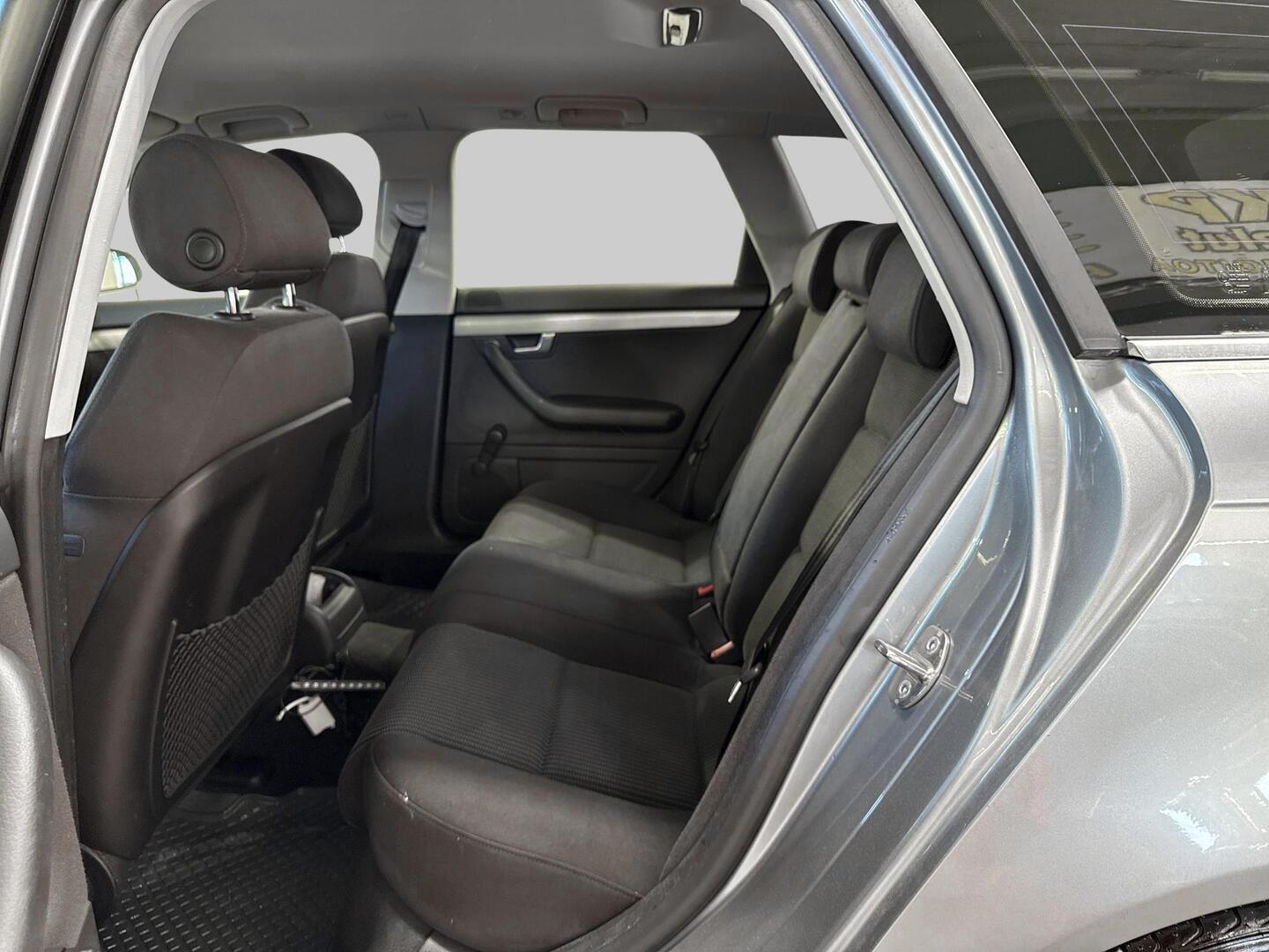 AUDI A4 2005