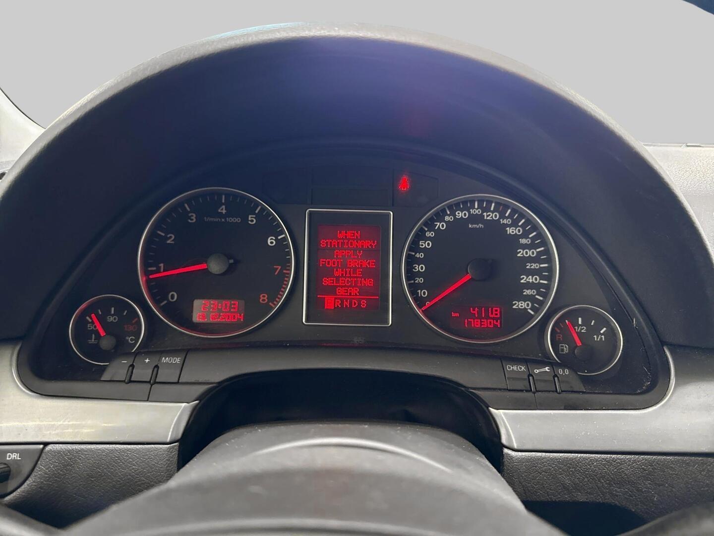 AUDI A4 2005