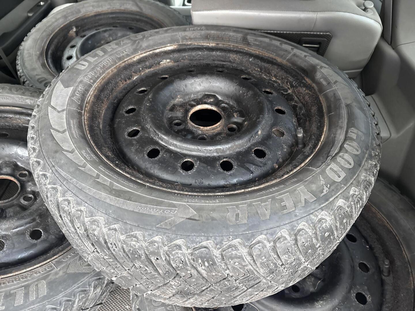 NISSAN X-TRAIL 2004