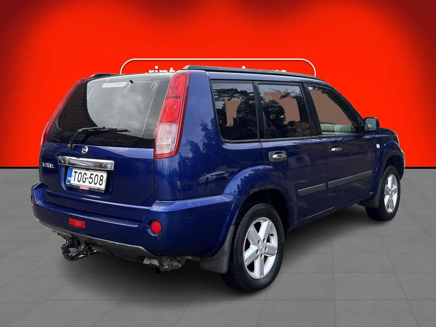 NISSAN X-TRAIL 2004