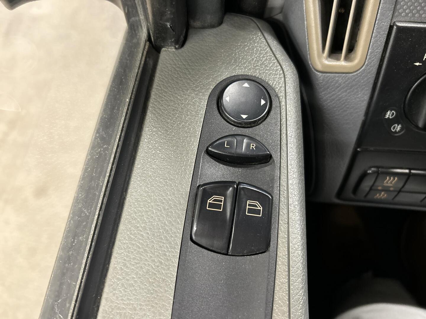 MERCEDES-BENZ Vito 2009