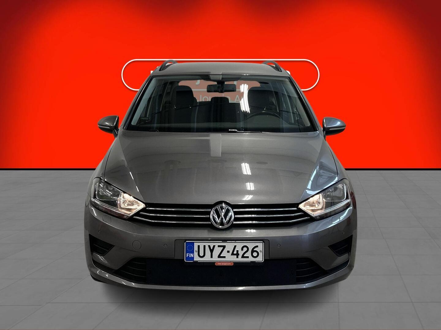 VOLKSWAGEN Golf Sportsvan 2015