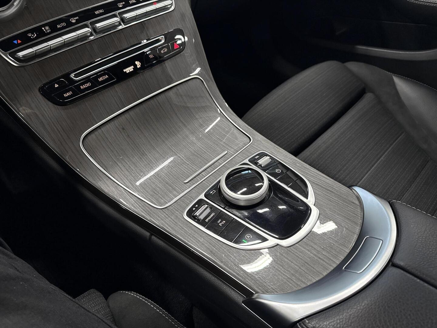 MERCEDES-BENZ C 2017