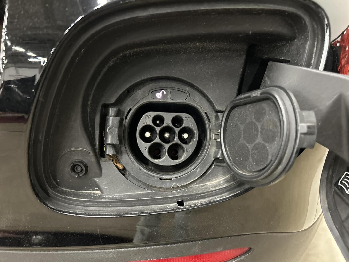 MERCEDES-BENZ GLC 2017