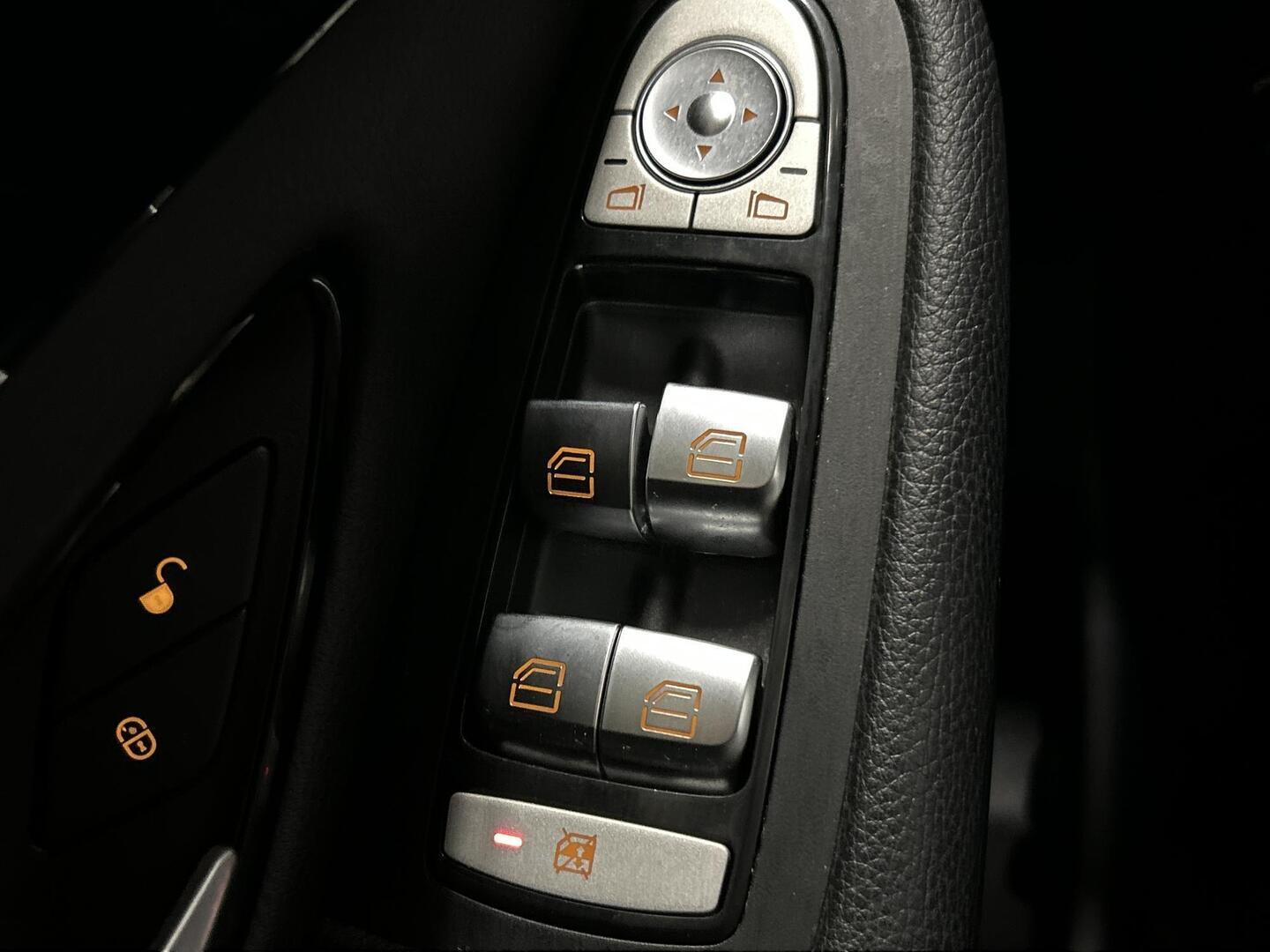 MERCEDES-BENZ GLC 2017