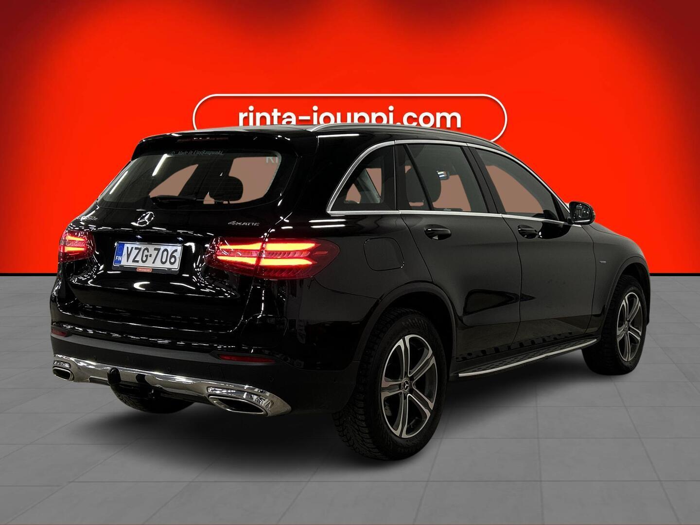 MERCEDES-BENZ GLC 2017
