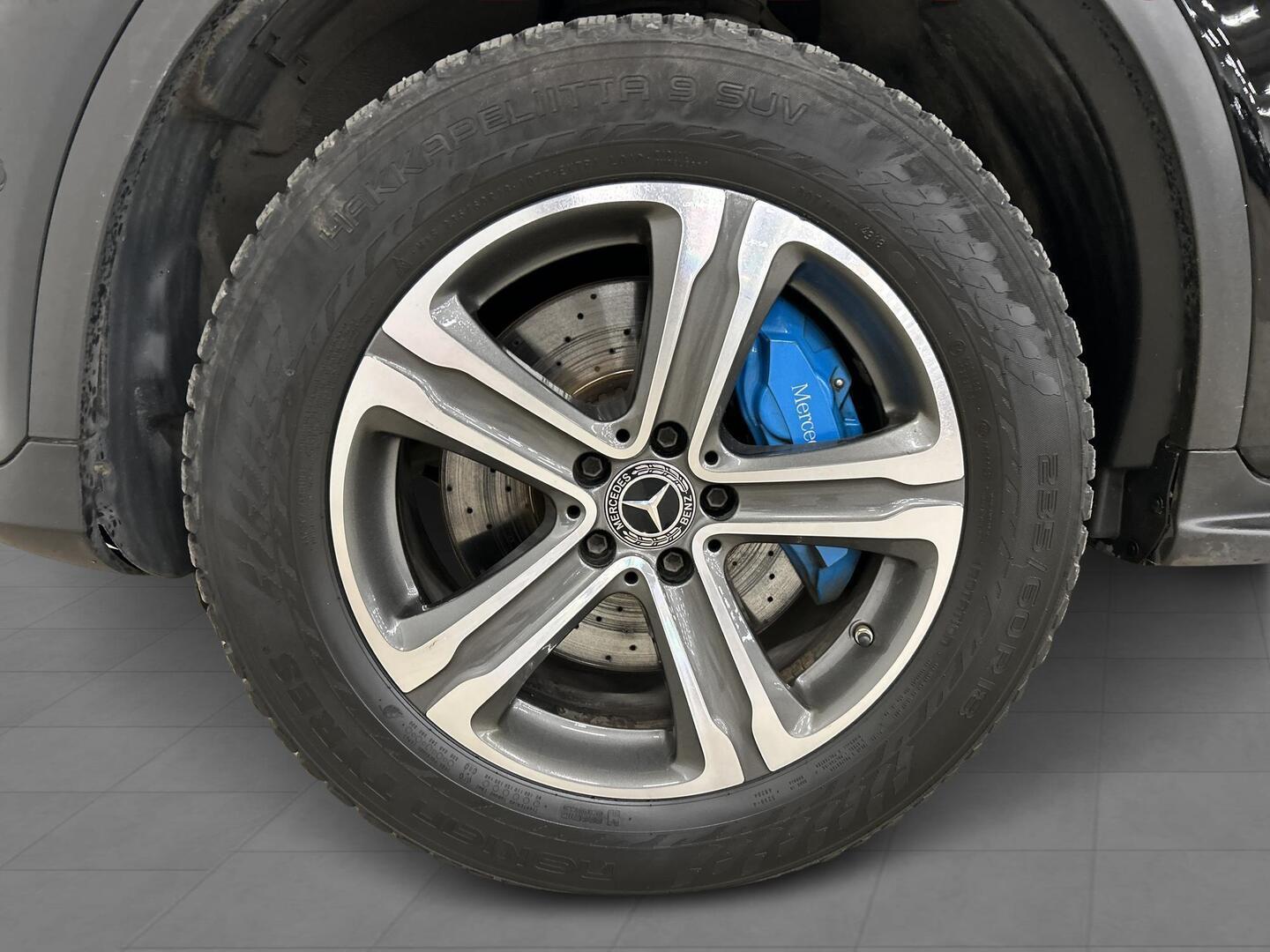 MERCEDES-BENZ GLC 2017