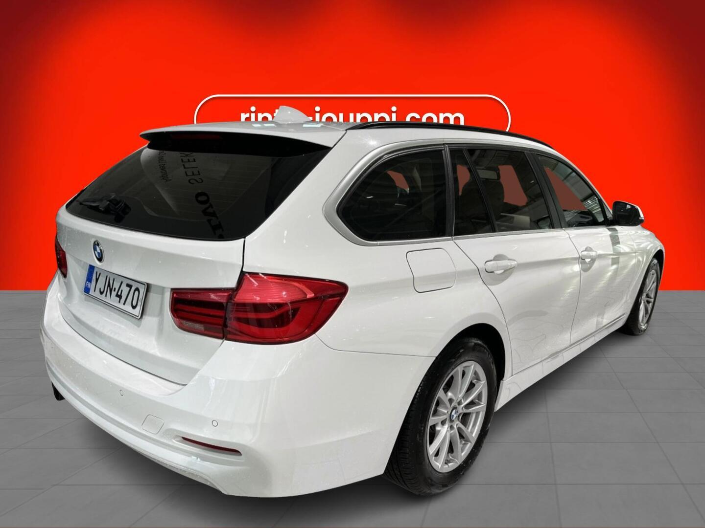 BMW 320 2017