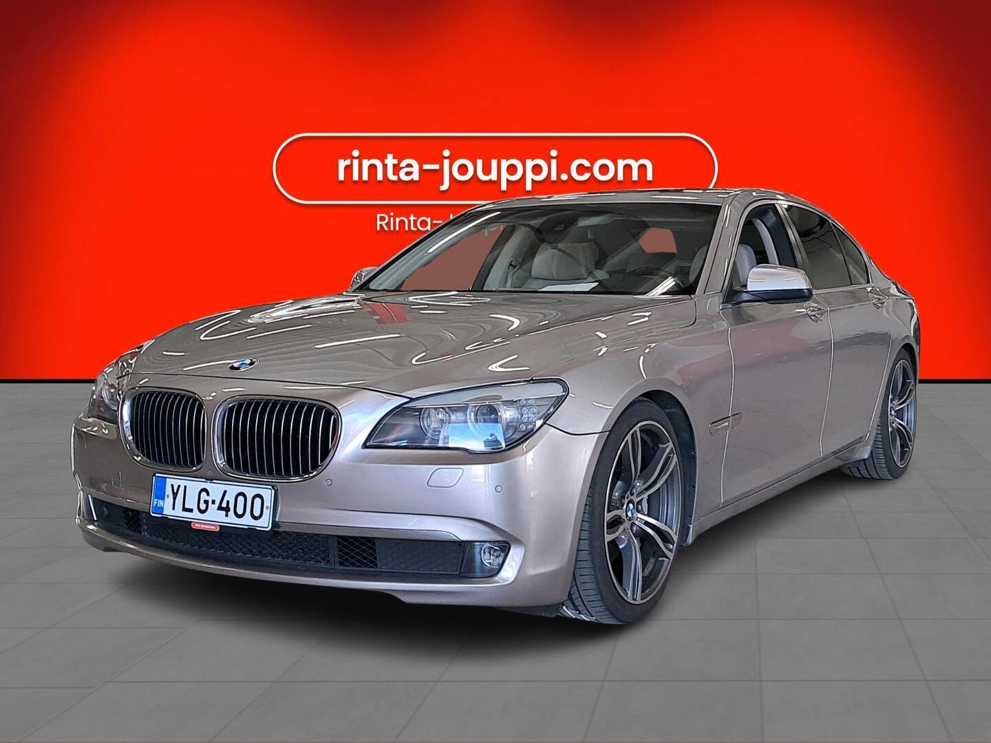 BMW 740 2010