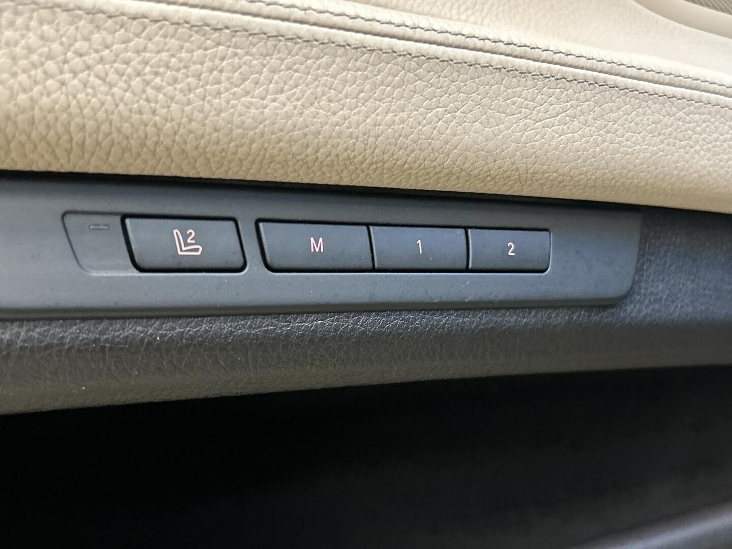 BMW 740 2010