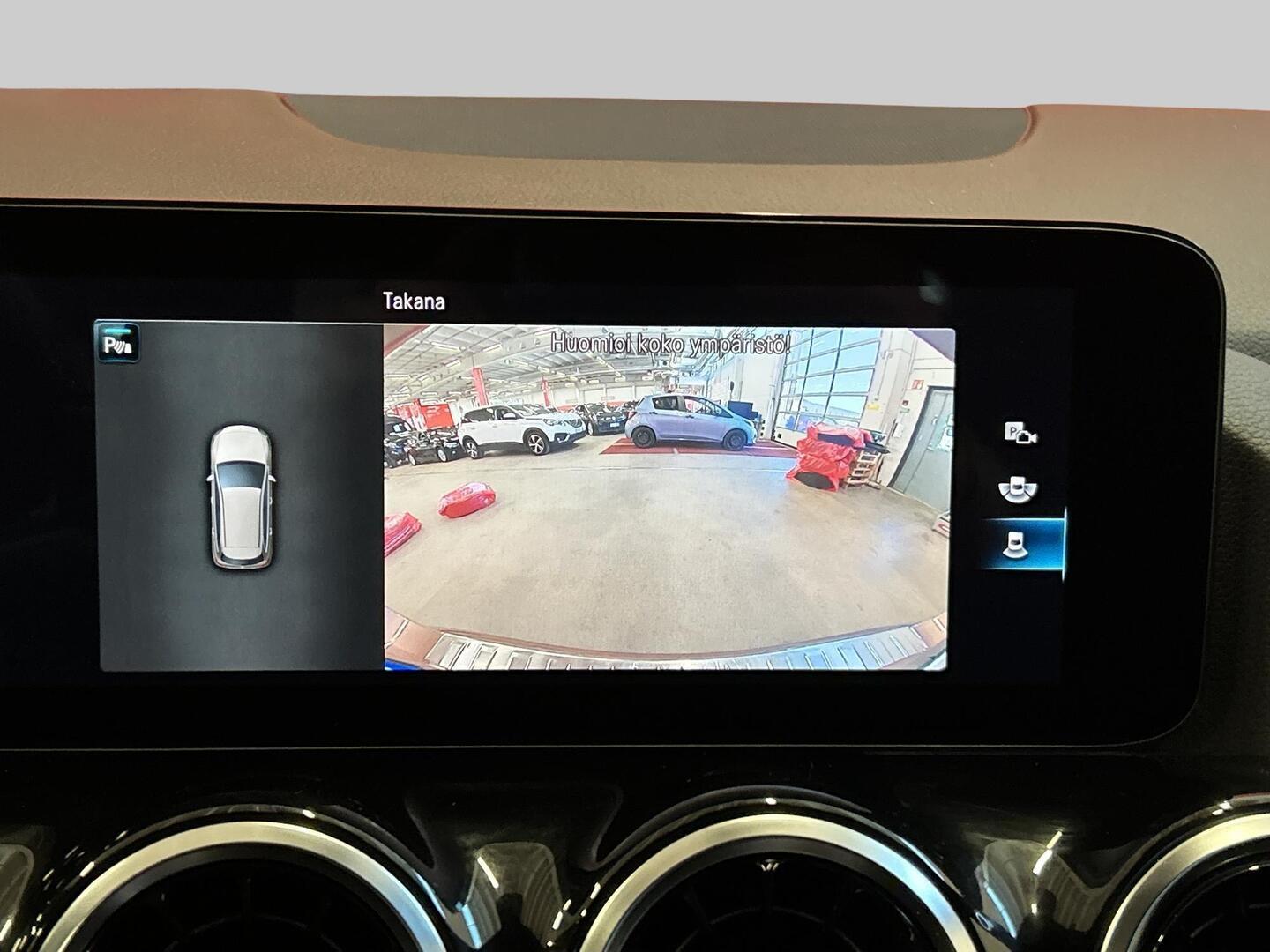 MERCEDES-BENZ B 2021