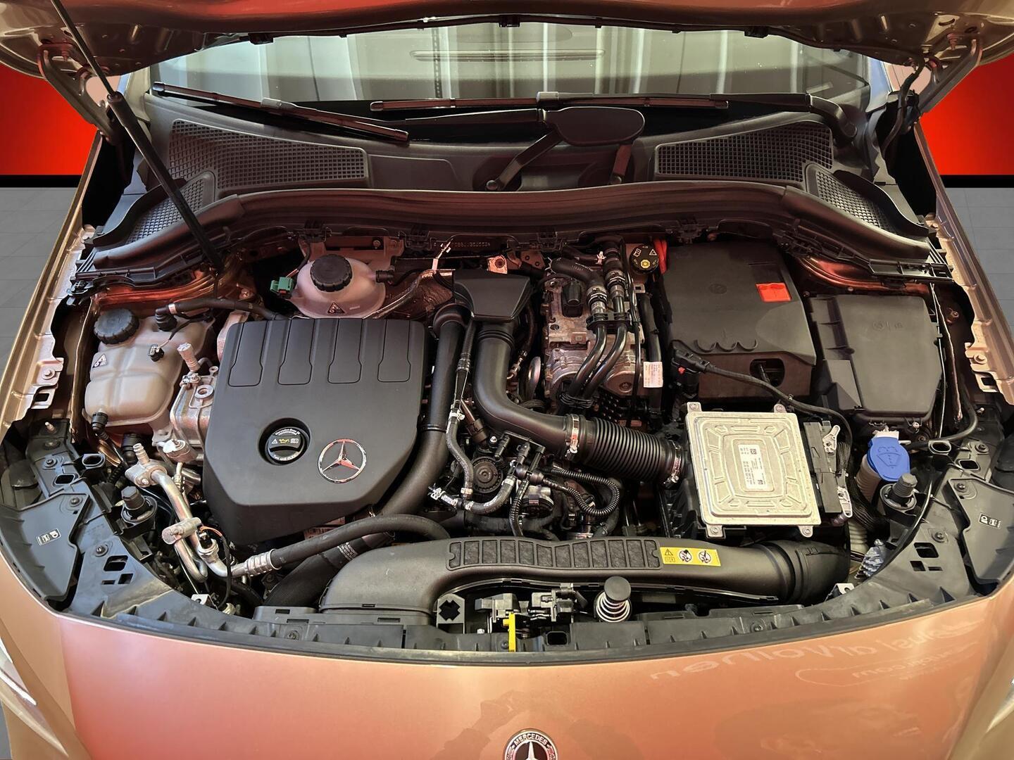 MERCEDES-BENZ B 2021